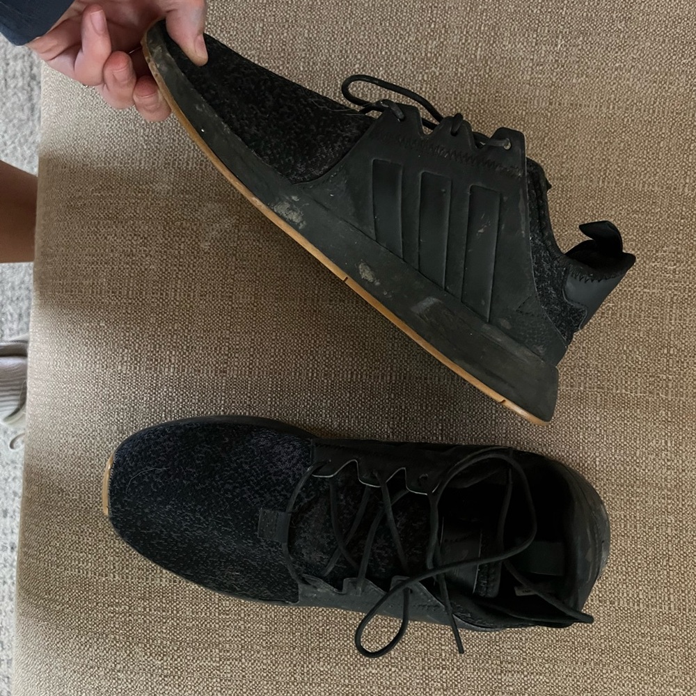 ADIDAS Men’s Black Sneakers Size 10